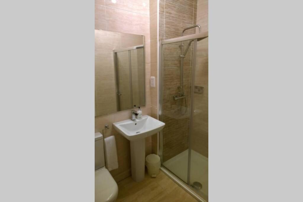 Old Town 163 Apartment Edinburgh Ngoại thất bức ảnh