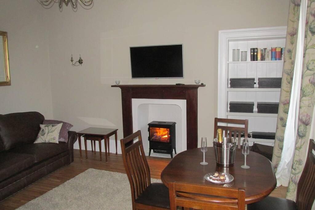 Old Town 163 Apartment Edinburgh Ngoại thất bức ảnh
