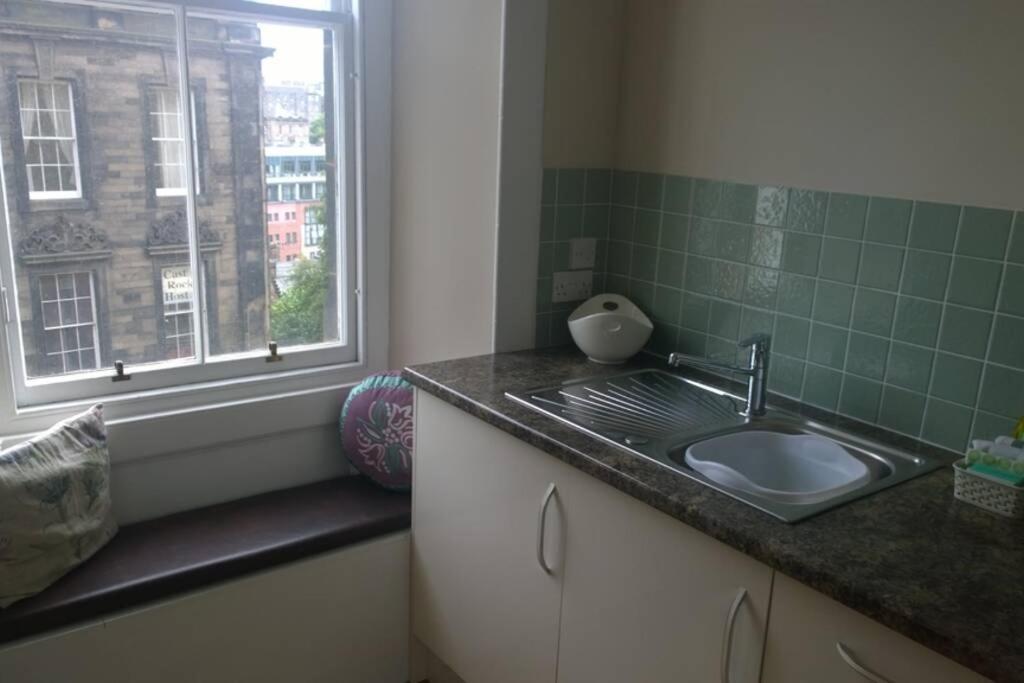 Old Town 163 Apartment Edinburgh Ngoại thất bức ảnh